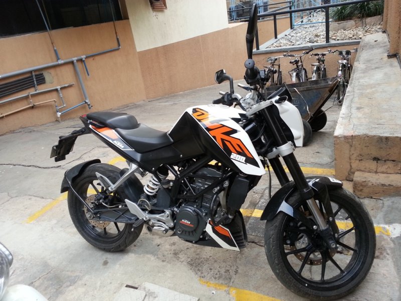 ktm duke 200 rear fender price