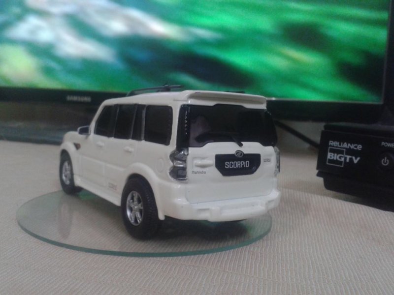 scorpio scale model toy car