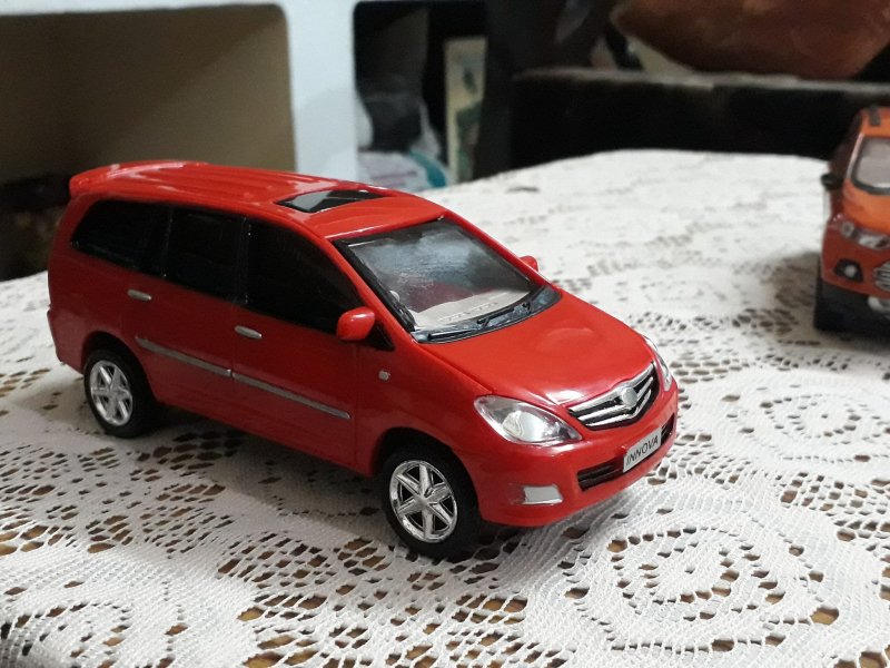 tata hexa toy car