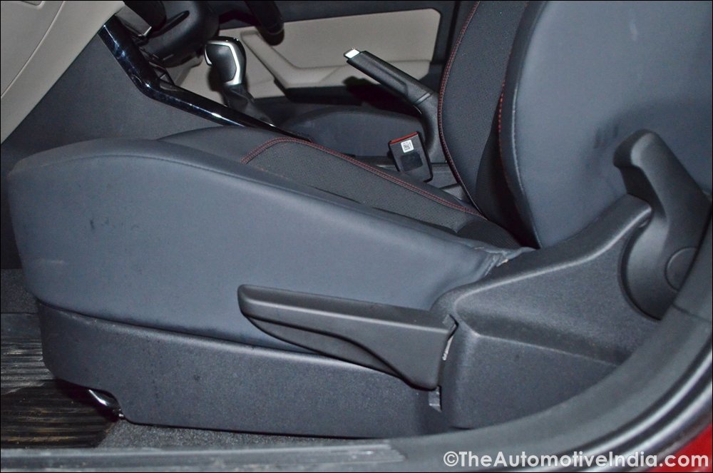 Volkswagen-Virtus-Seat-Adjust-Lever.JPG