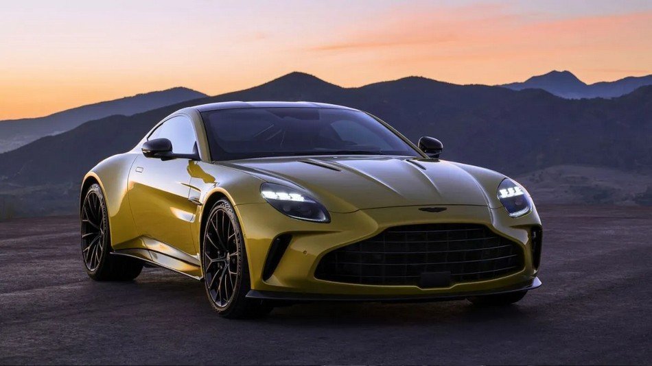 2024-Aston-Martin-Vantage-.jpg