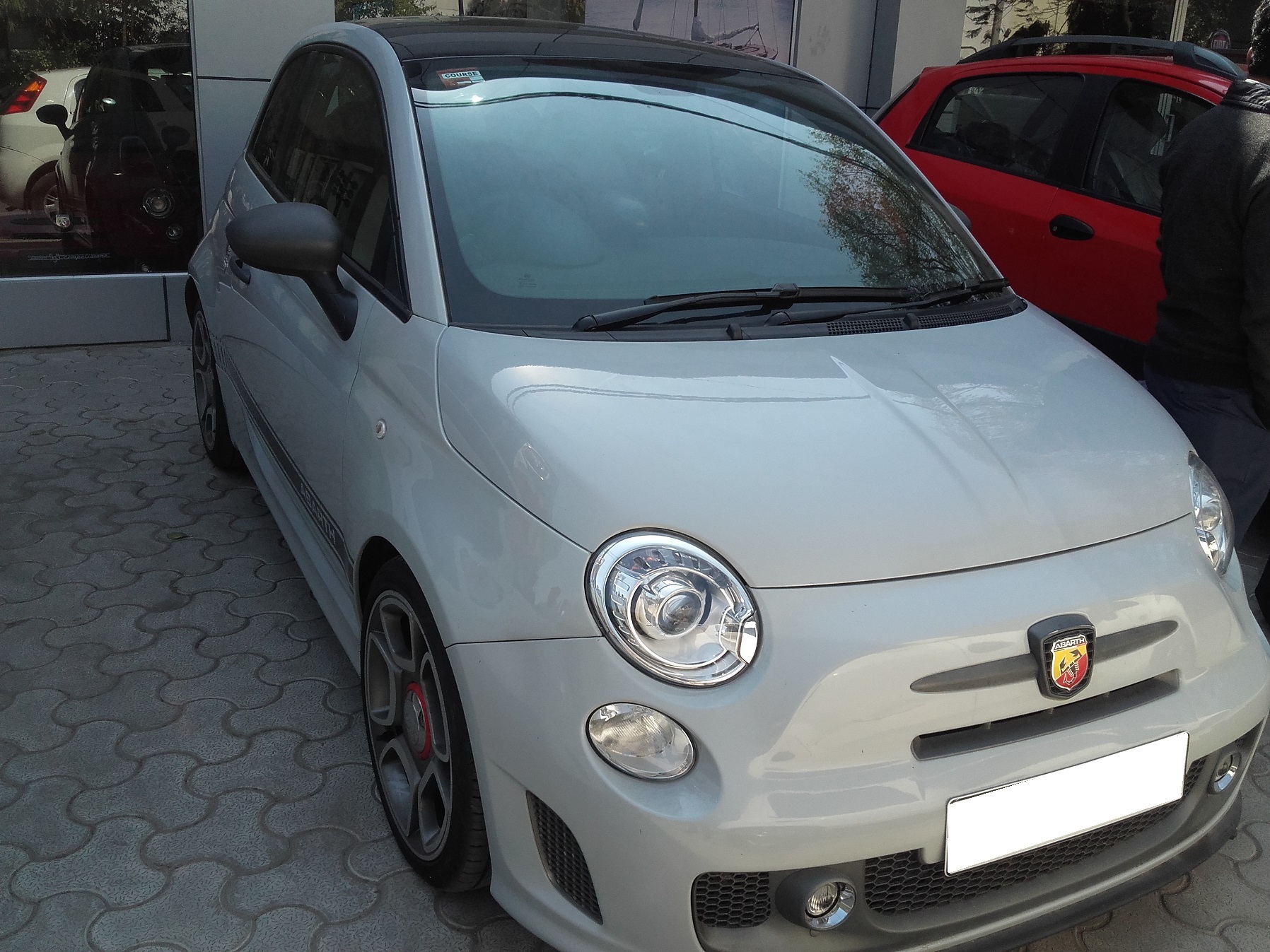 Fiat Abarth 595 launched at Rs 29.85 lakh