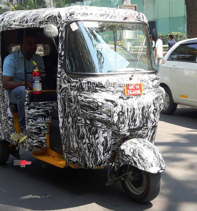 2019-bajaj-urbanite-electric-rickshaw-spied-test-range-price-launch-13.jpg