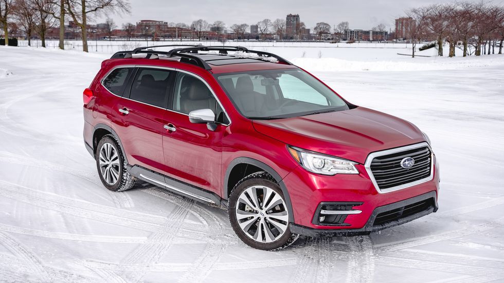 2019-subaru-ascent-lt10k-104-1556725216.jpg?crop=1.00xw:0.922xh;0,0.jpg