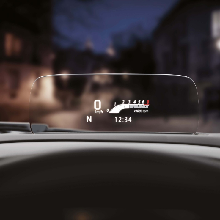 2022-Baleno-heads-up-display.jpg