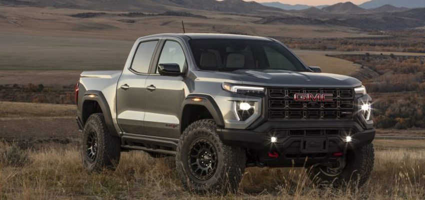 2024-GMC-Canyon-AT4X-AEV-Edition-Media-Drive-Exterior-001-front-three-quarters-DRL-daytime-run...jpg