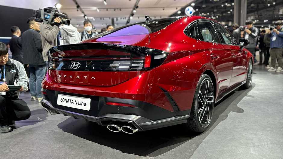 Hyundai Sonata (2024) Makes Public Debut at Seoul Motor Show The