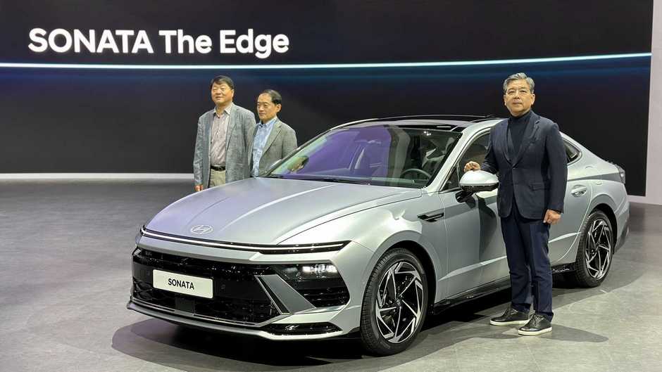 2024 Hyundai Sonata makes public debut at Seoul Motor Show The