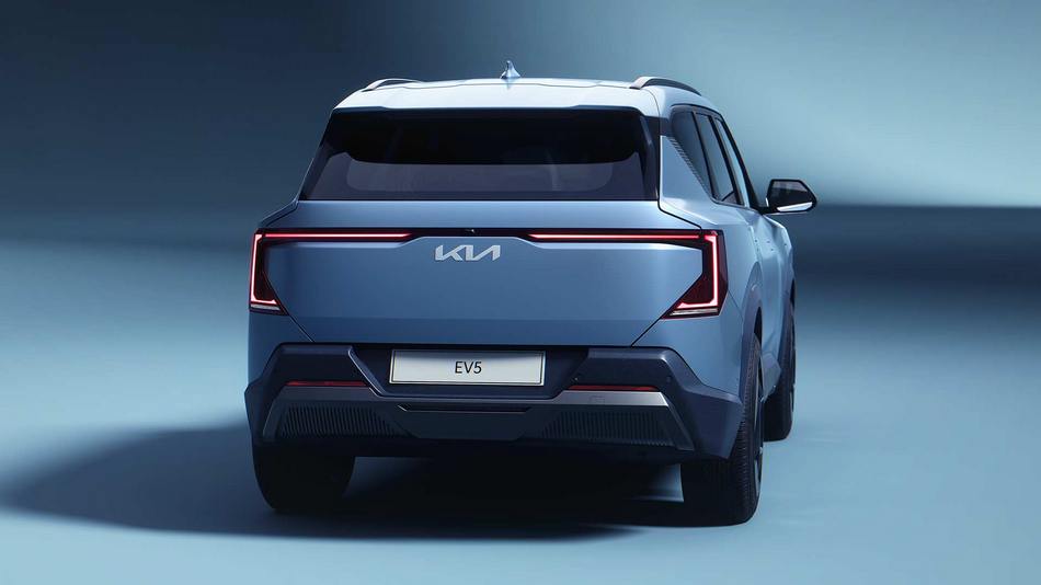 2024-Kia-EV5-Electric-SUV-Rear.jpg