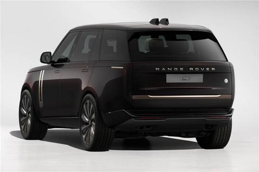 20240929120501_Range_Rover_Ranthambore_Edition_rear.jpg