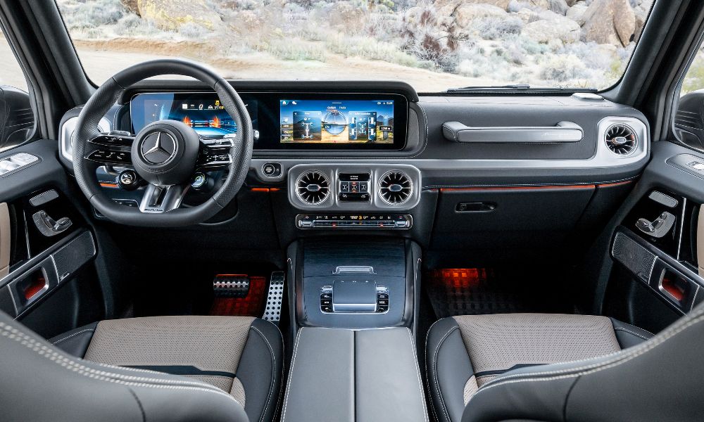 2025_Mercedes_AMG_G_63_3_3c235142c5.jpg