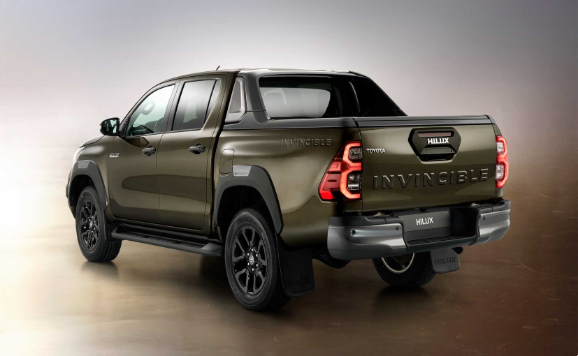 9upogoao_toyota-hilux_625x300_05_June_20.png