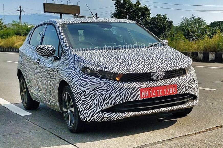 ashx?n=http%3a%2f%2fcdni.autocarindia.com%2fExtraImages%2f20191112114552_Tata-Altroz-front-spied.jpg