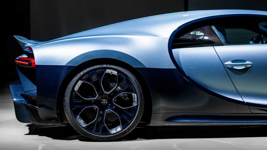 Bugatti Chiron Profilee-5.jpg