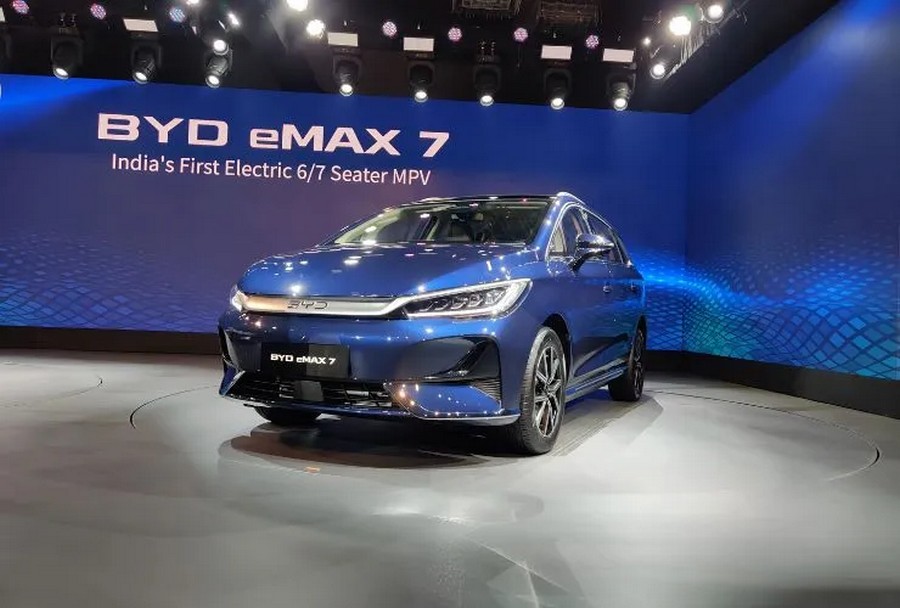 byd-emax-7-ev-price-in-india-1.jpg.jpg