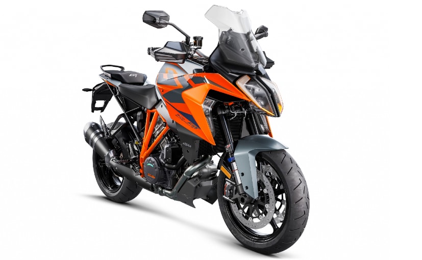 d6n531l_2022-ktm-1290-super-duke-gt_625x300_25_November_21.jpg