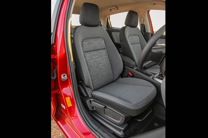 er.ashx?n=http%3a%2f%2fcdni.autocarindia.com%2fGalleries%2f20191209093950_Tata-Altroz-front-seat.jpg