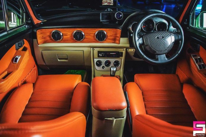 Hindustan-Ambassador-Transformed-interior-dash-696x464.jpg