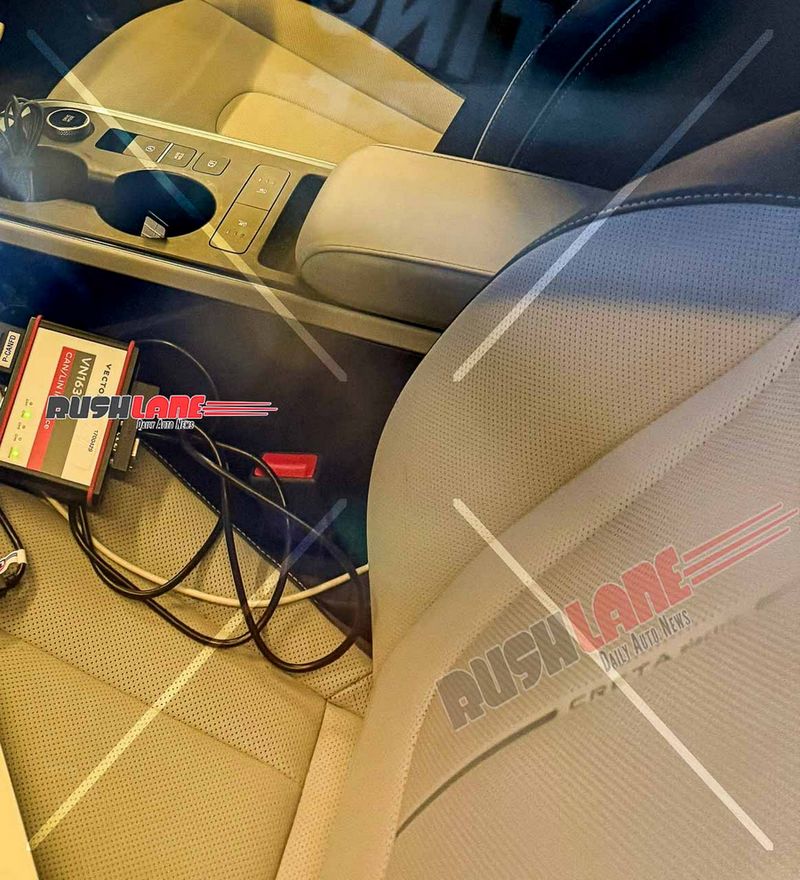 hyundai-creta-ev-interiors-spied-leak.jpg