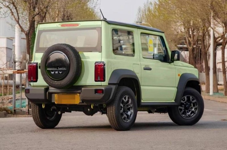 Jimny-Tank-100_2.jpg