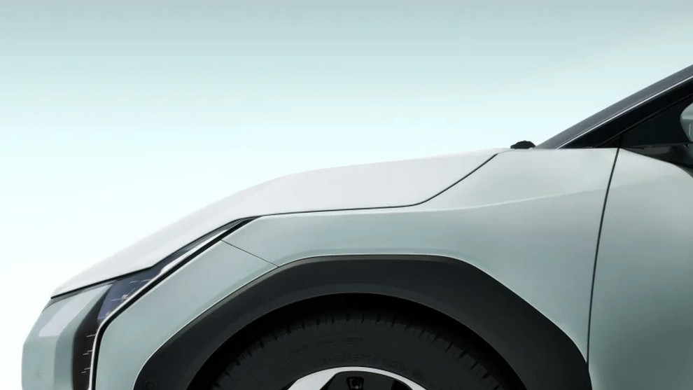 KIa EV4 teasers 2025.jpg