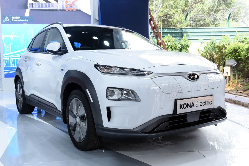 KONA-Electric-Showcase-at-Move_The-Global-Mobility-Summit-2018.jpg