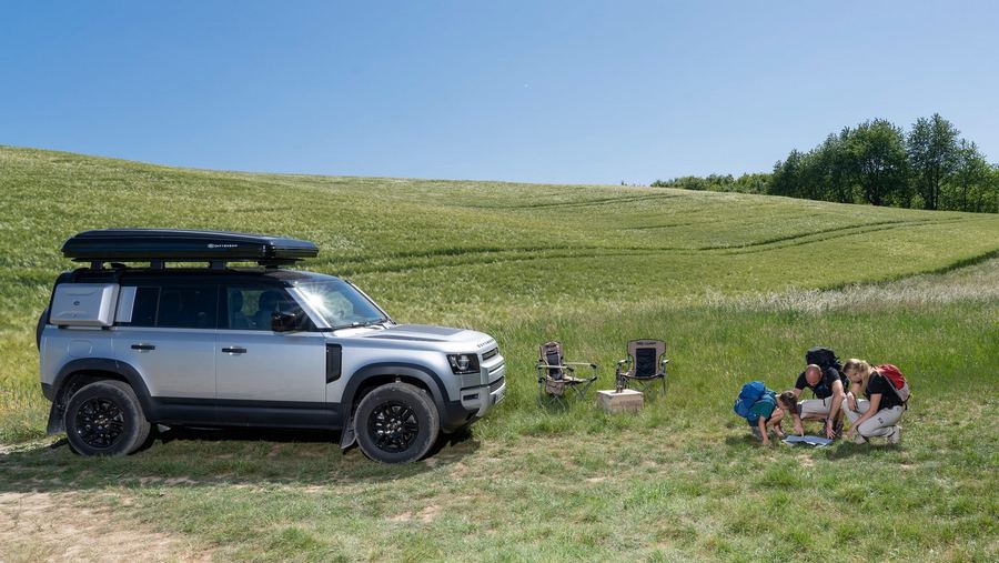 Land Rover Defender 110 roof tent-13.jpg