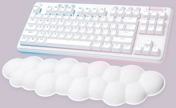 logitech-keyboard-1024x626.jpg