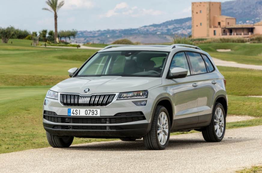 mageResizer.ashx?n=http%3a%2f%2fcdni.autocarindia.com%2fExtraImages%2f20191203121353_Skoda-Karoq.jpg