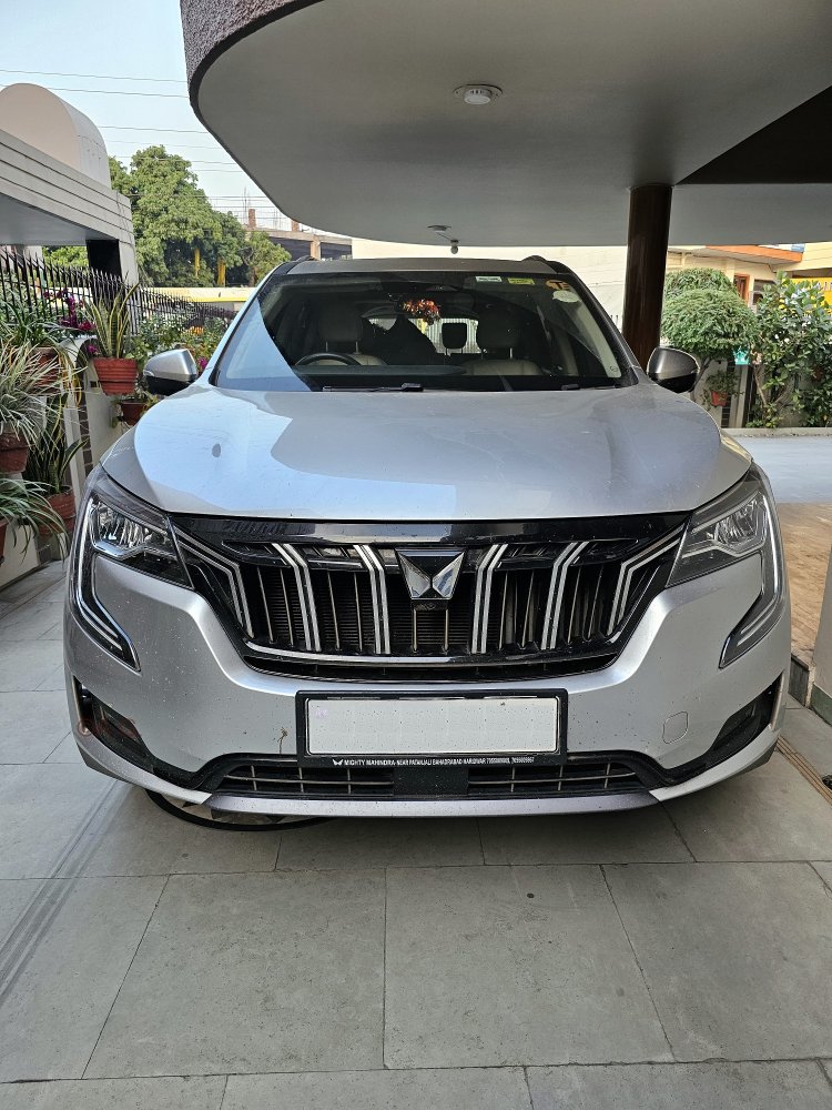 Mahindra XUV700  Day 8 Home.jpg