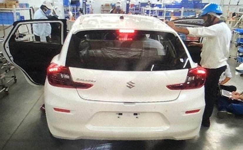 -maruti-suzuki-baleno-facelift-spotted-sans-camouflage-for-the-first-time_625x300_10_November_21.jpg