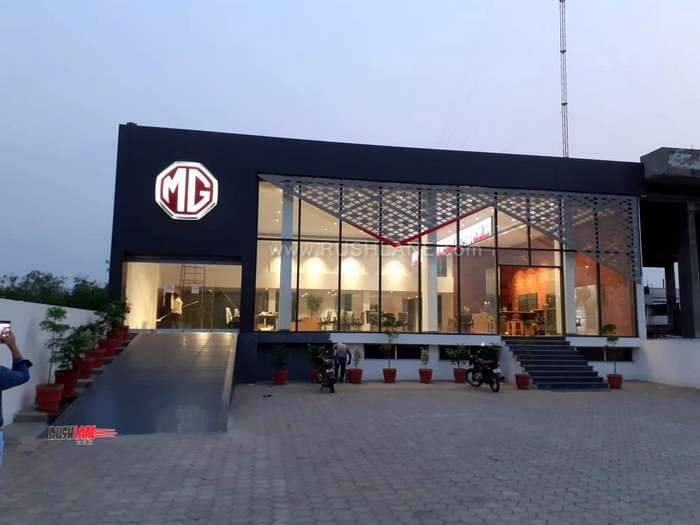 mg-india-dealer-showroom-photos-7.jpg