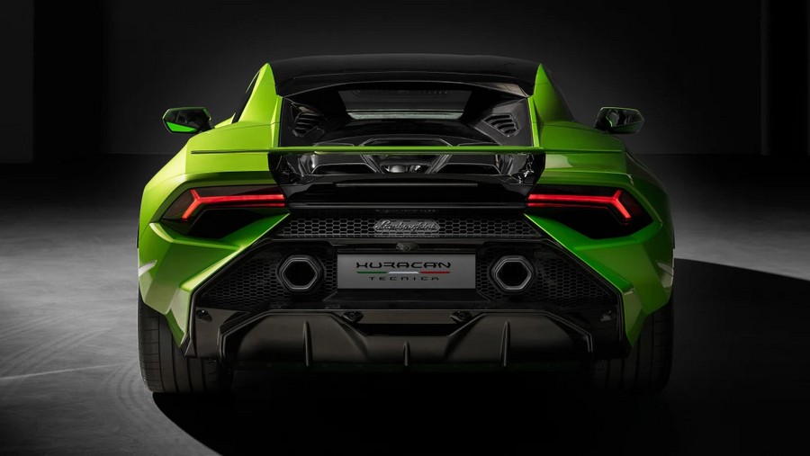 New Lamborghini Huracan Tecnica 2022-12.jpg