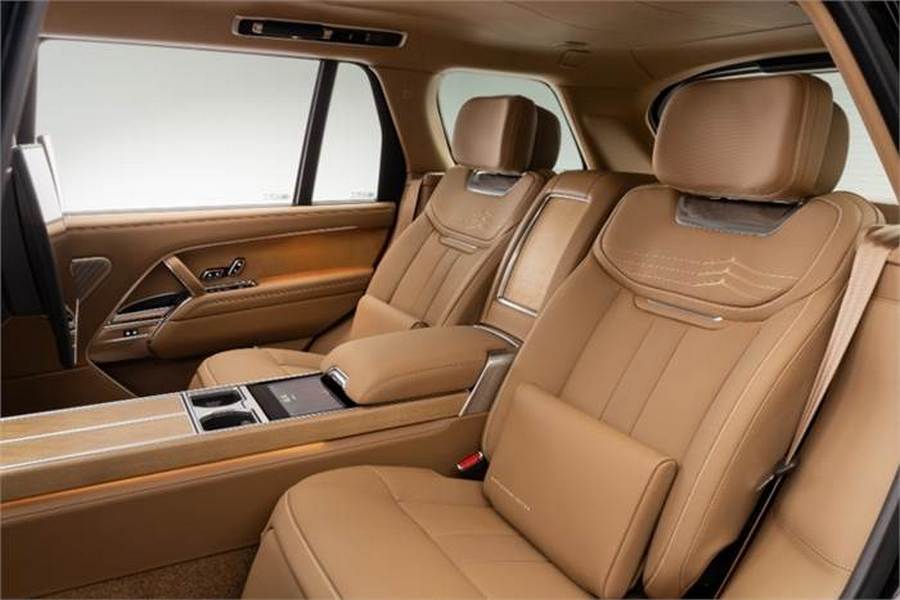 Range-Rover-Ranthambore-Edition_rear-seats.jpg