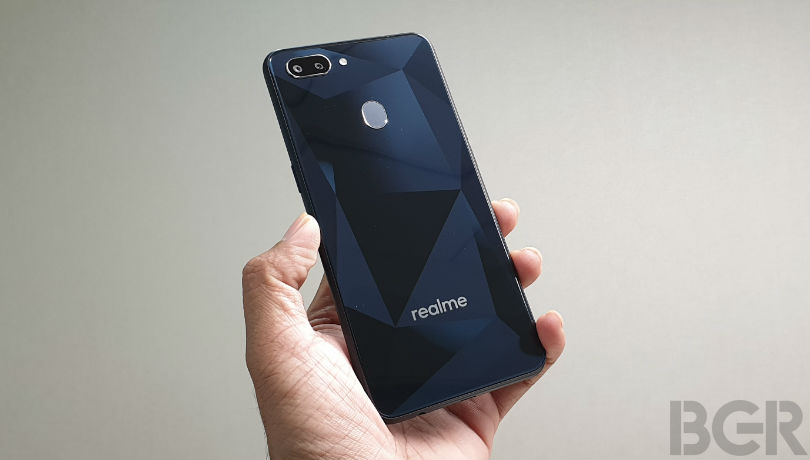 realme-2-first-impressions-back-1.jpg