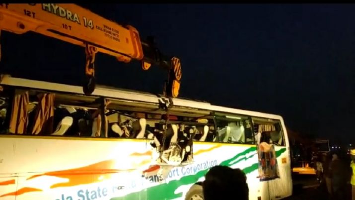 tamil-nadu-bus-accident-4-1582171465.jpg