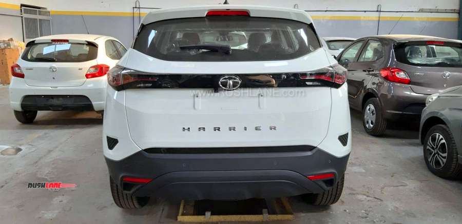 tata-harrier-scale-model-price-1.jpg