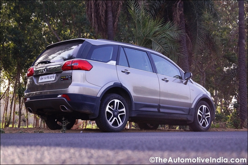 Tata-Hexa-Rear-Quarter-2.jpg