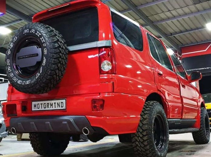 Tata-Safari-modified-by-Motormind-2-696x517.jpg