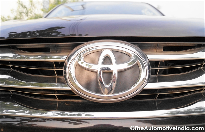 Toyota-Fortuner-Logo.jpg