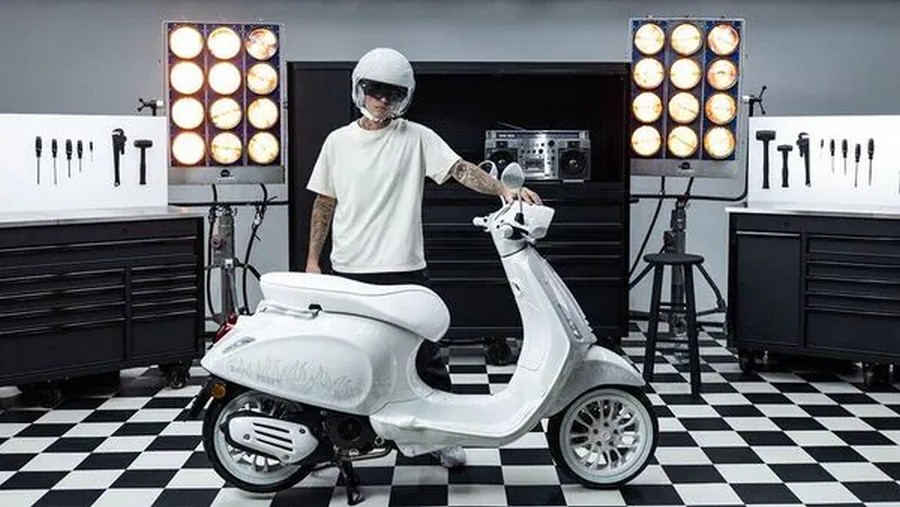 vespa_justin_2-1200x627_1649813413349_1649813420424 (1).jpg