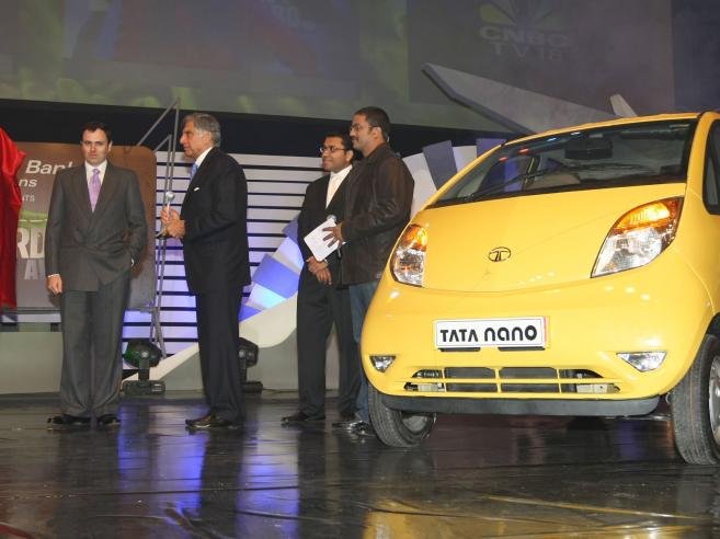 CaroftheYear-TataNano_657x490.jpg