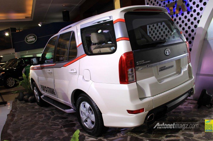 Tata-Safari-Storme-modified-rear.jpg