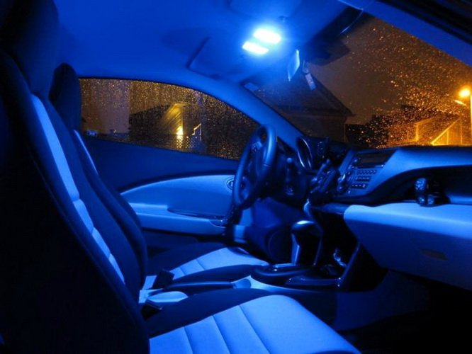 CRZ interior blue lights.jpg