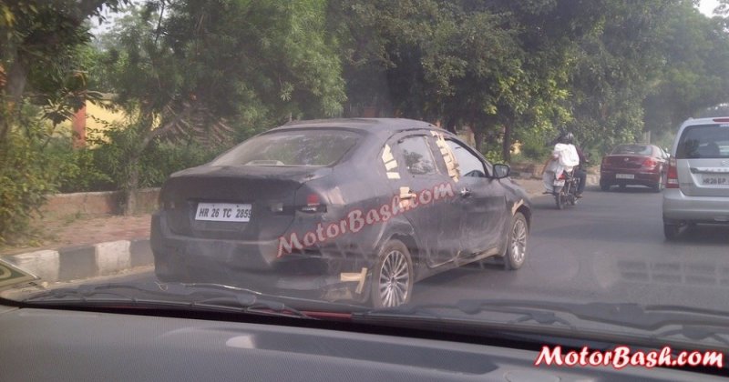 Maruti-YL1-spied-rear.jpg