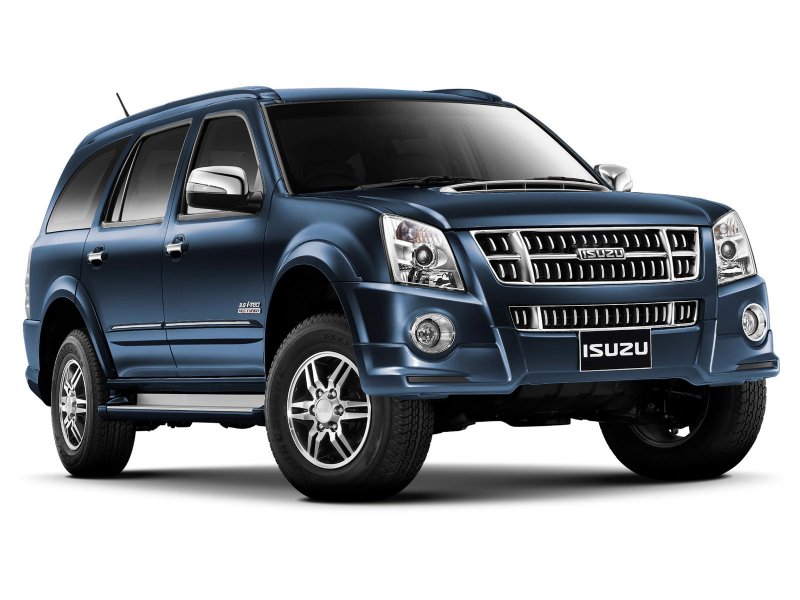 Isuzu-MU-7-Exteriors-Side-View.jpg