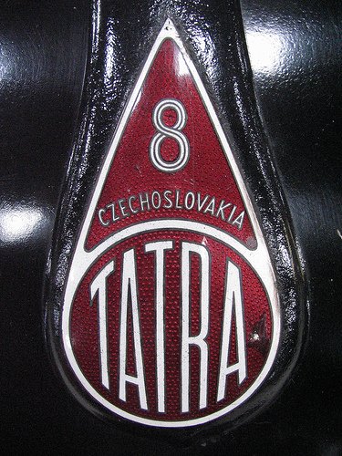 Tatra Logo.jpg