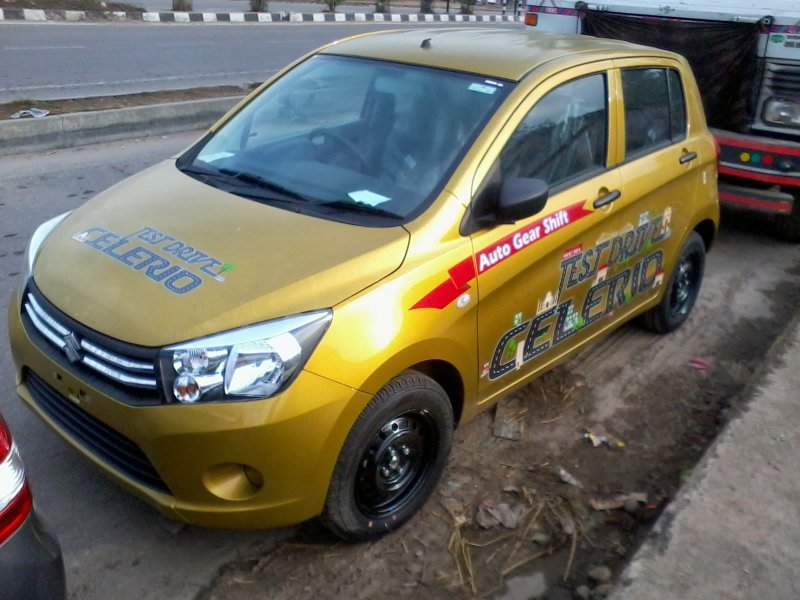 Maruti-Celerio-demo-car-spyshot-front-three-quarters.jpg