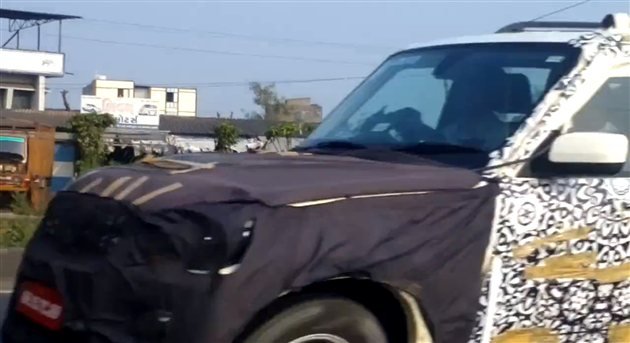 Mahindra-Scorpio-Facelift-spied-Gujarat.jpg