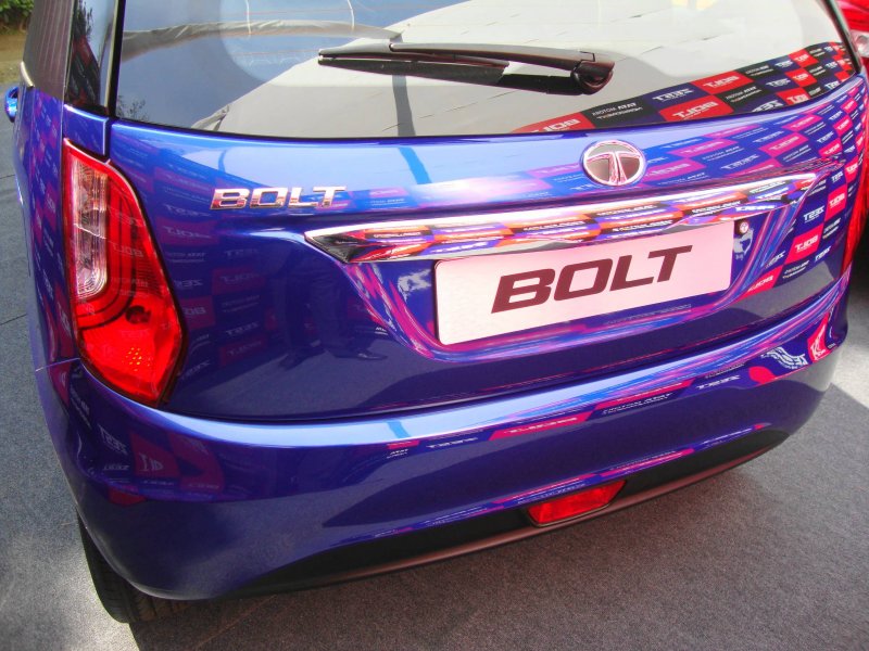 Tata-Bolt-Zest-Pictures-8.JPG